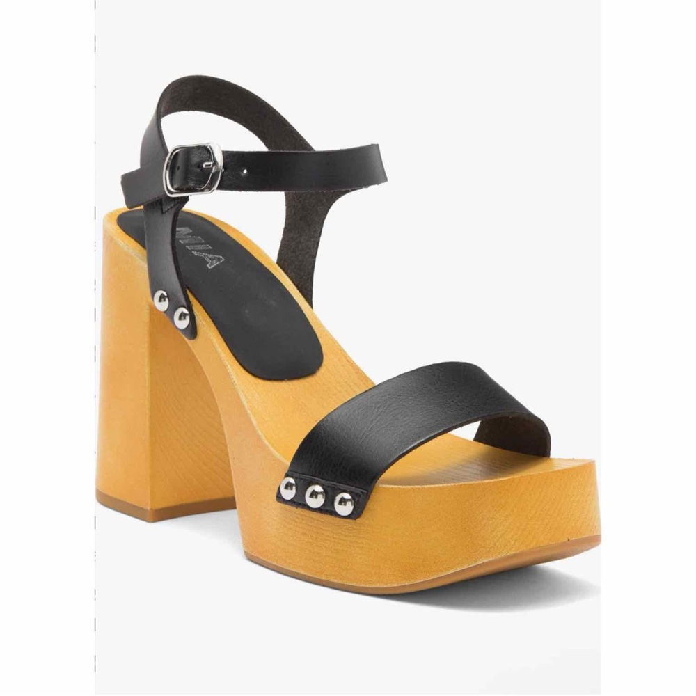 MIA Darrah Sandal